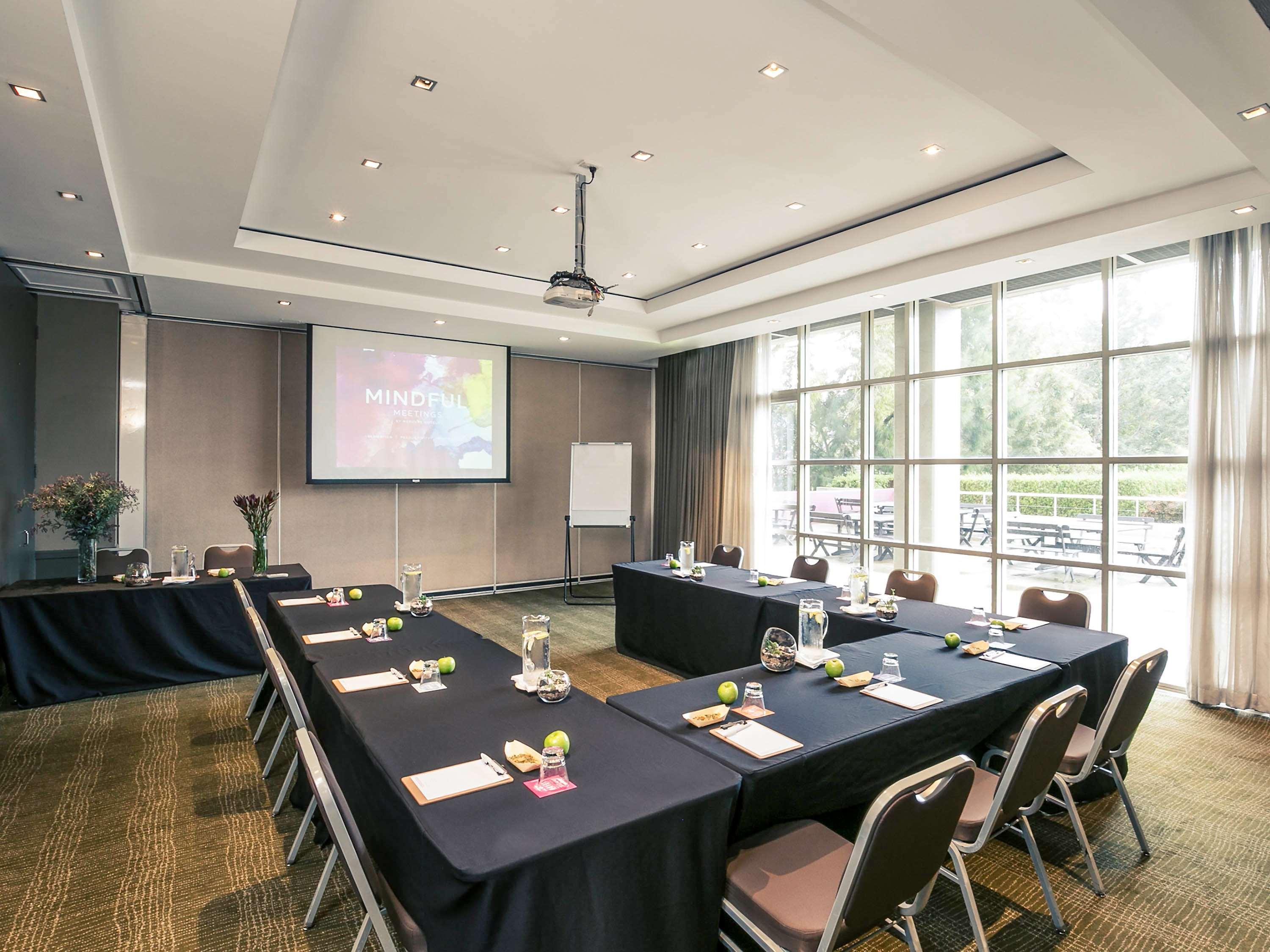 Mercure Sydney Parramatta Rosehill Extérieur photo